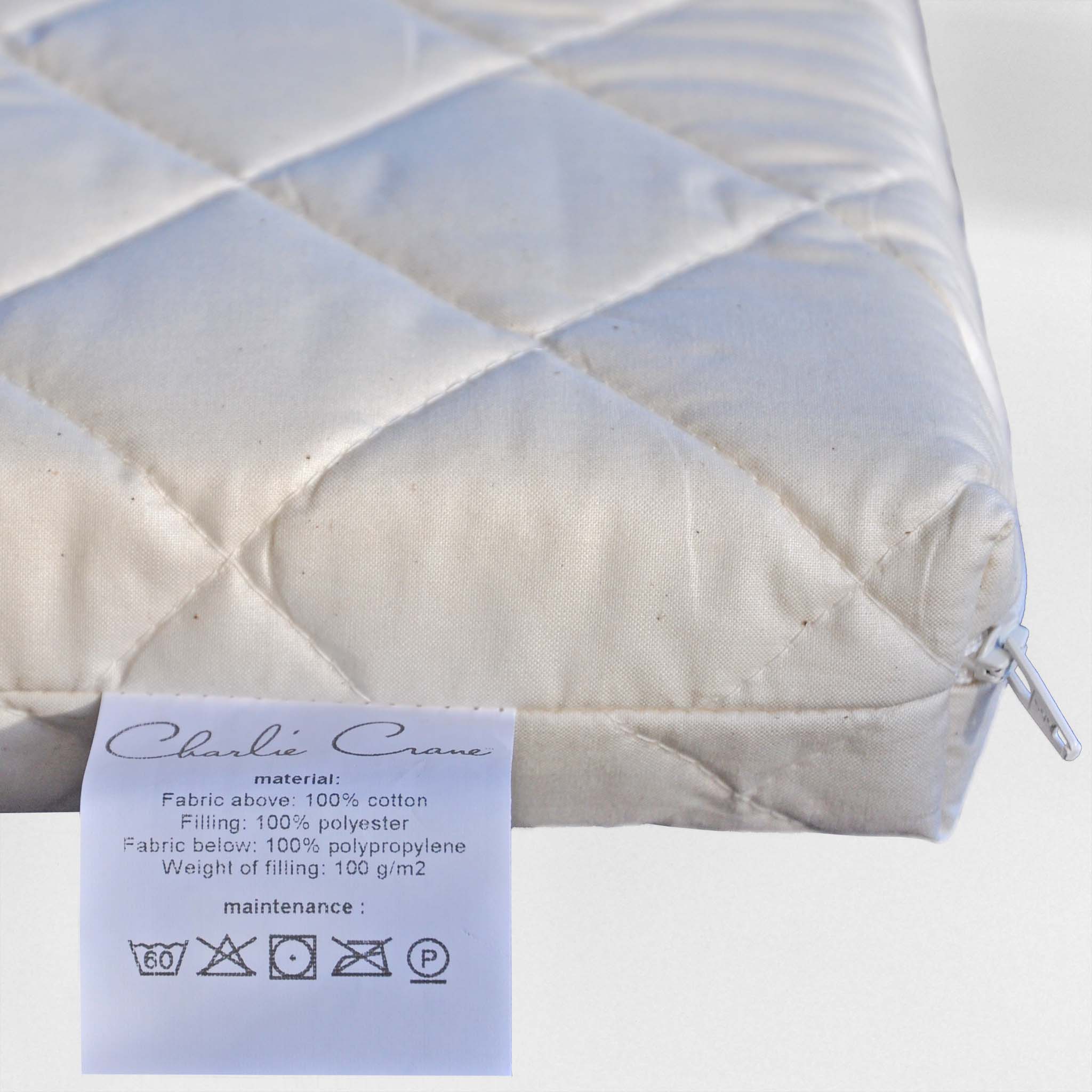 Matelas à langer Pudi pour table à langer murale Noga de Charlie Crane - Détail angle
